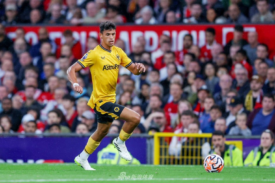 干净利落地 干净利落地